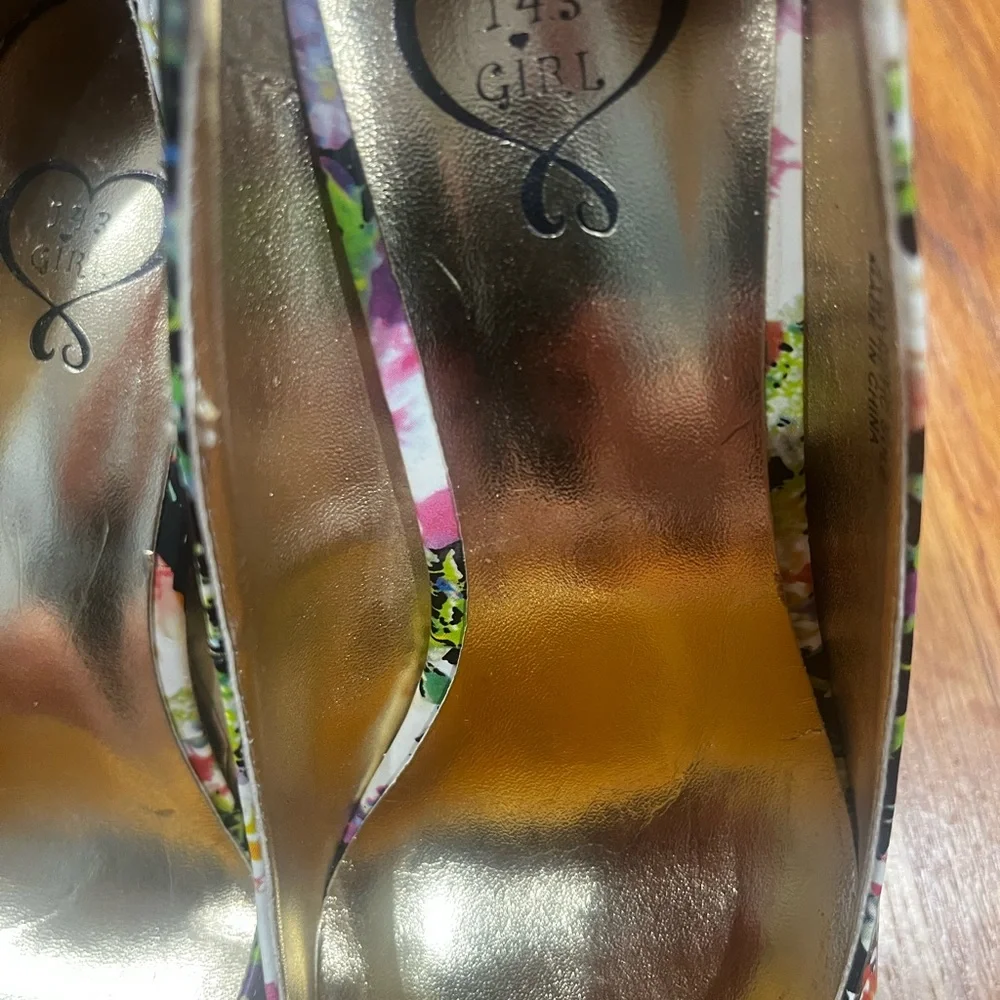 143 Girl Black Floral Heels‎